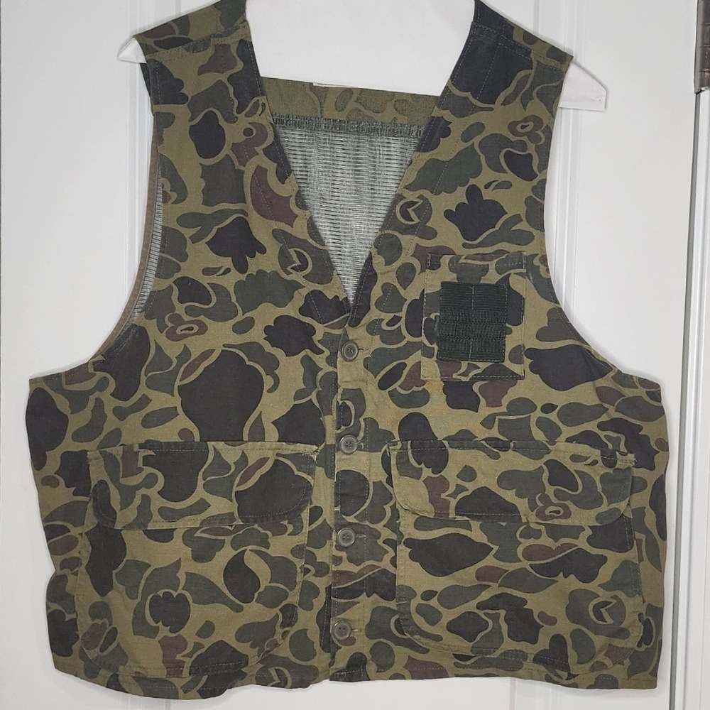 Black Sheep Duck Hunter Camo Hunting Vest Mens XL Mesh Back Shell Holder Utility